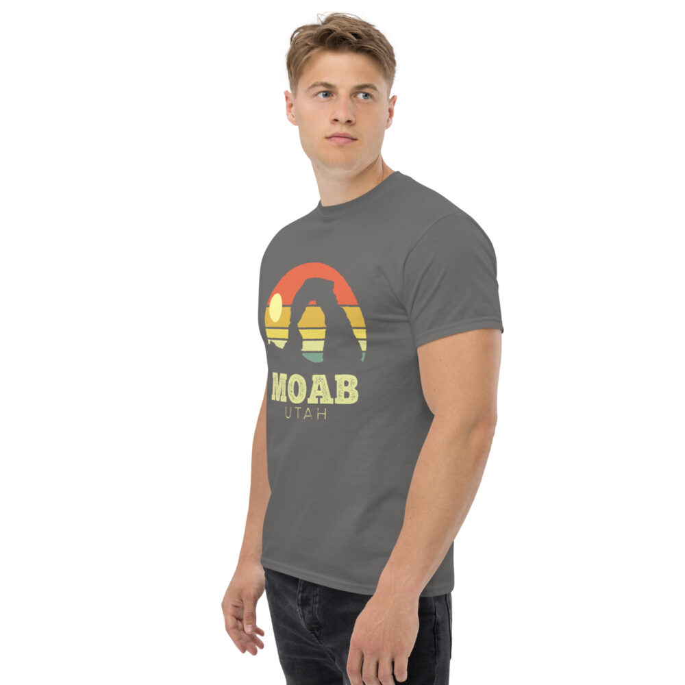 Moab Utah Arches T-shirt - Image 14