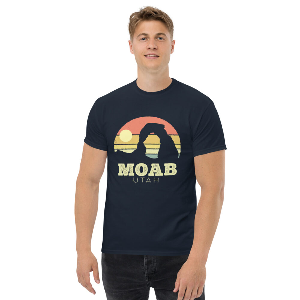 Moab Utah Arches T-shirt - Image 5